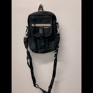 East sport travel purse